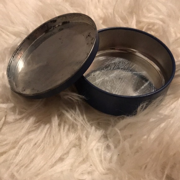 1988 Cat Tin, Becky Hexagons by Lesley Ann Ivory - Picture 4 of 4